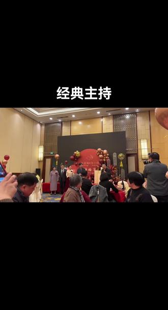JackeyLove新星刷新纪录表现突出，西班牙队前途光明！观众掌声雷动(西班牙hero)