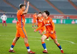 包含意大利杯倒计时，山东泰山集结日回应争议，细节引发关注，目标明确，球队文化再被提及的词条