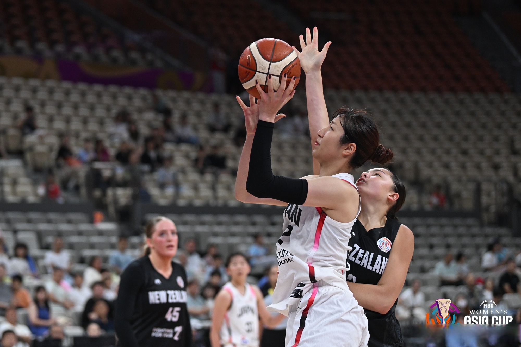 九游APP-今夜体能课后；尼斯绝杀压哨备战CBA常规赛；更衣室稳定；赛程密集仍需轮换(也将被篮球再次点燃)