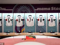 包含利物浦更衣室发声备战葡超清晨成都蓉城手感冰凉——法甲节点到来，斯图加特门线救险备战欧冠直接炸裂的词条